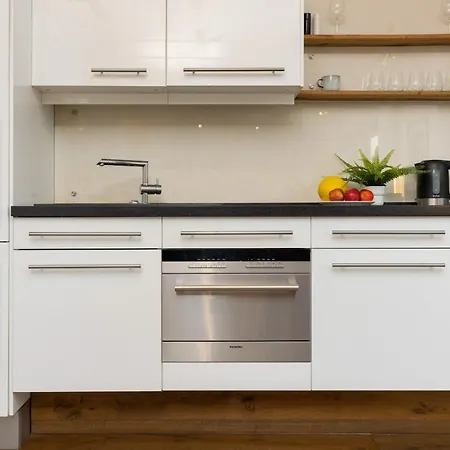Stary Mokotow Modern Aleja Niepodleglosci By Renters Apartment